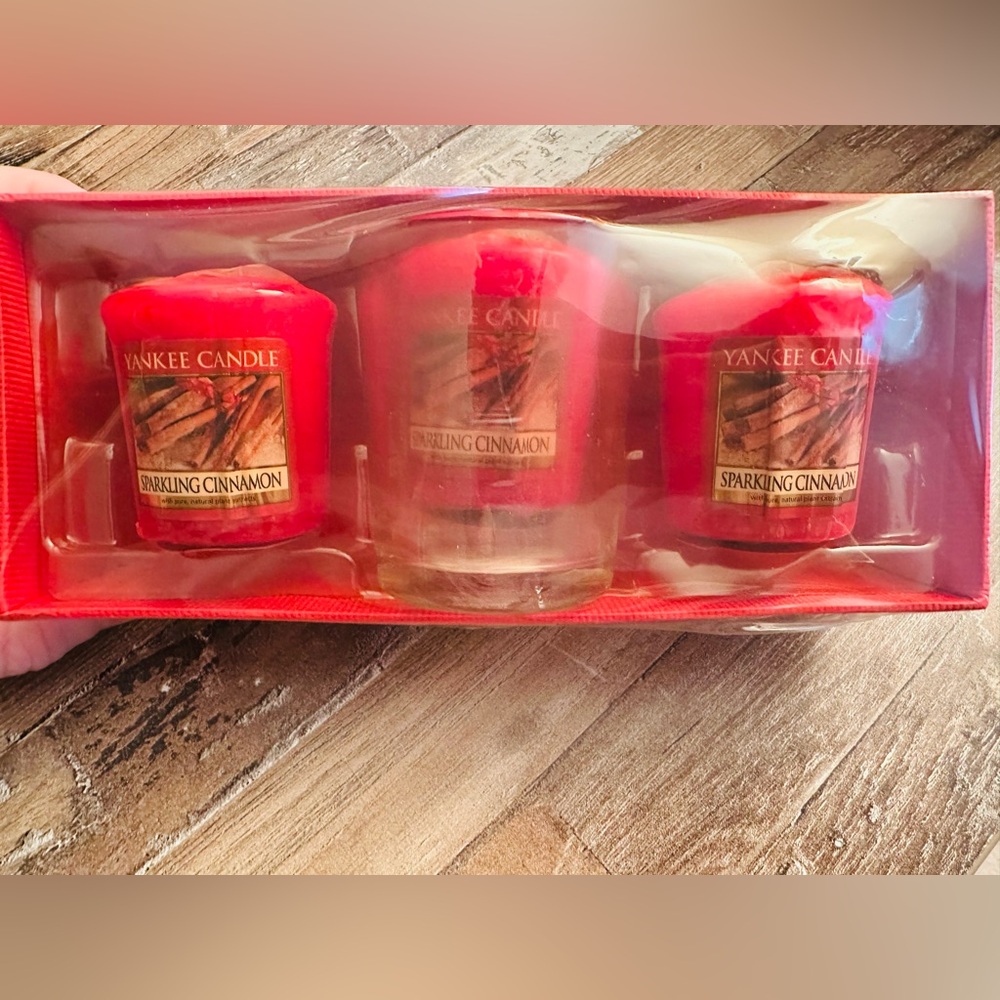 Yankee Candle
Sparkling Cinnamon 3 pack